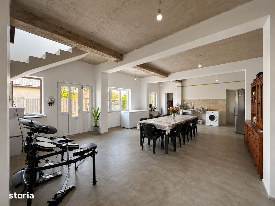 Casa cu teren de 1453 mp - Biharia - IMOBIHOR