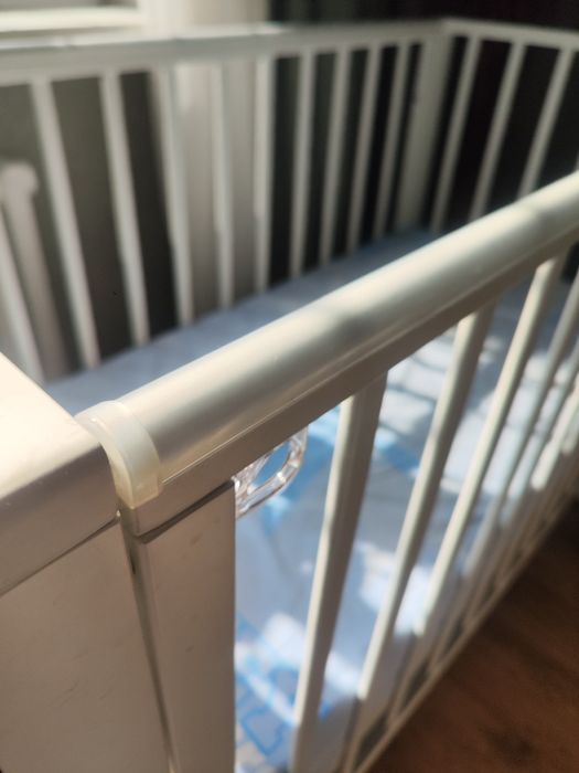 Продам детскую кроватку