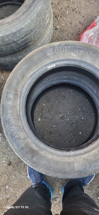 Продам покрышки 2шт