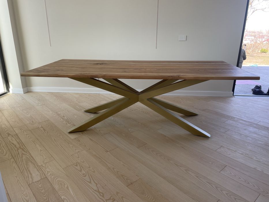 Masa cu blat din lemn masiv