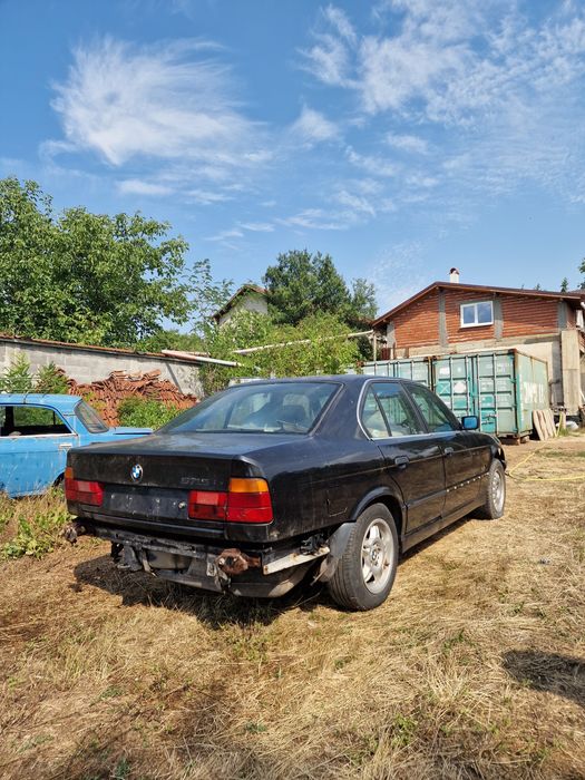 BMW E34 525XI на части