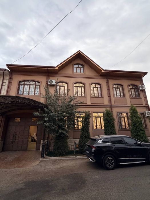 Срочно продаётся Элитный евродом Новый ремонт никто не жил