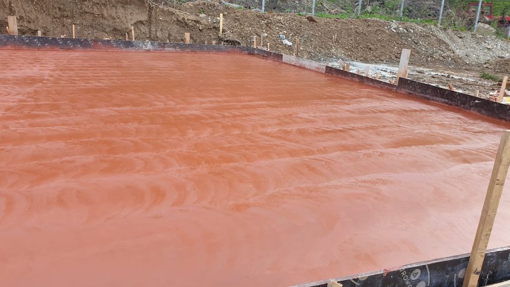 Turnare Beton finisat mecanic industrial cu elicopter si cuart, Periat