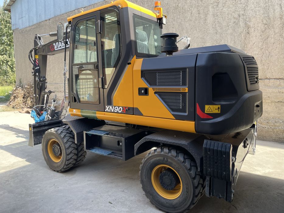 Экскаватор VIAMAR XN90Y сотилади