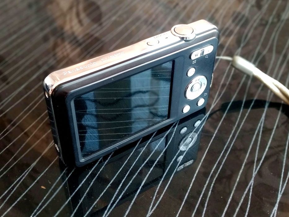 Lumix Сифравой фото апарат