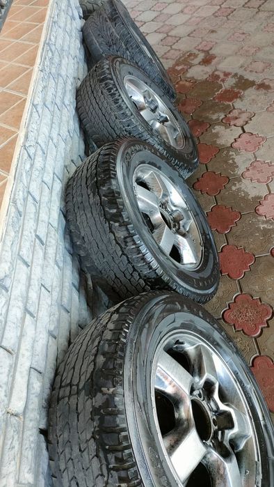 диски с шинами в хорошем состояние