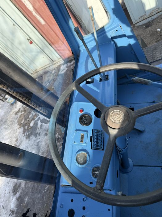 вилочный погрузчик