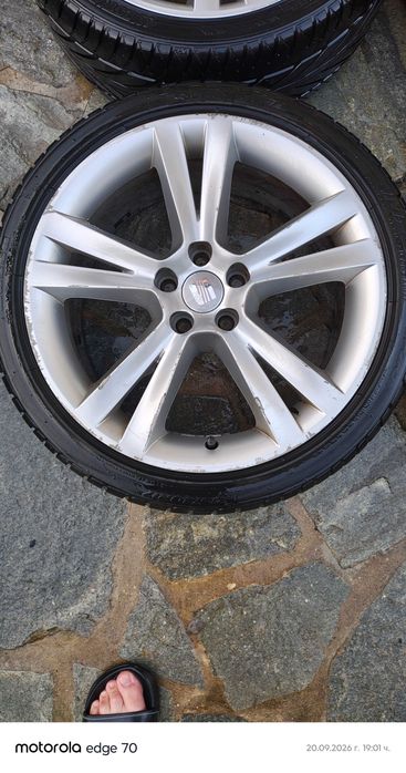 Оригинални 17" алуминиеви джанти 5x100 (Seat, VW, Skoda, Audi) + Гуми