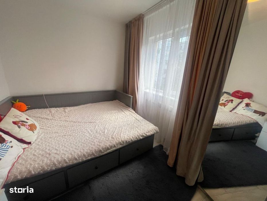 Apartament cu 3 dormitoare, 49.45 mp, etaj 1, zona 1 Mai