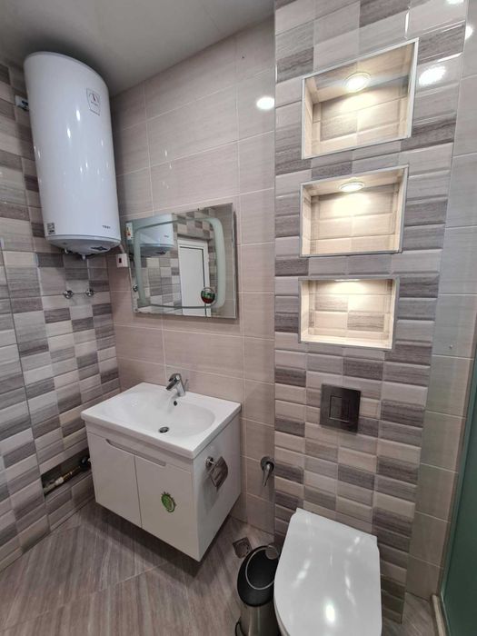 Продава се Тристаен апартамент в Хасково, Бадема - 115 кв.м за 1914 €/кв.м - Снимка #16