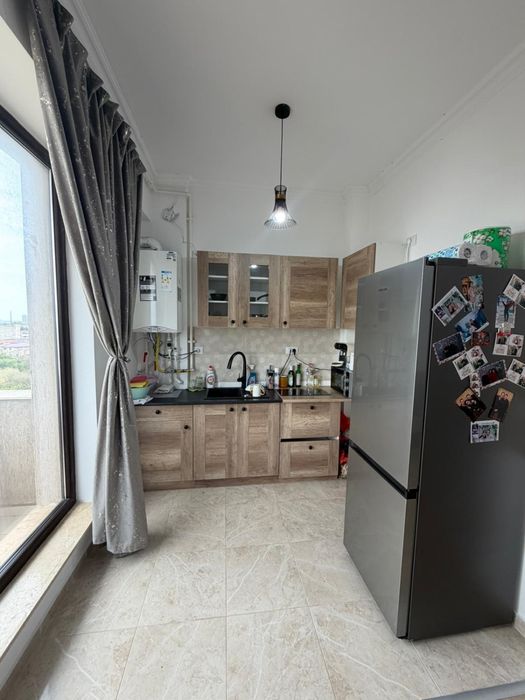 Inchiriez studio Solid House Corbului