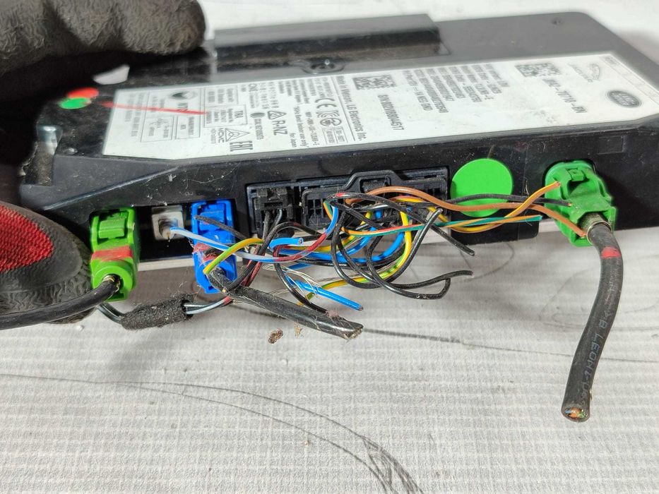 Modul telematică / Calculator TCU Jaguar F-Pace COD: J8A2-70718-BN 2018 / [2016+] / (5D3)