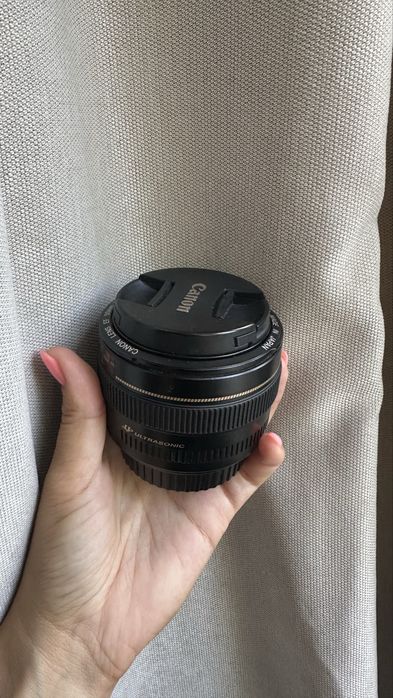Объектив canon 50mm 1.4