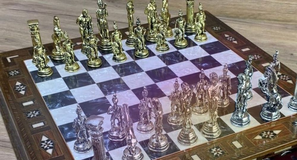 Королевский шахматы для избранных падарок