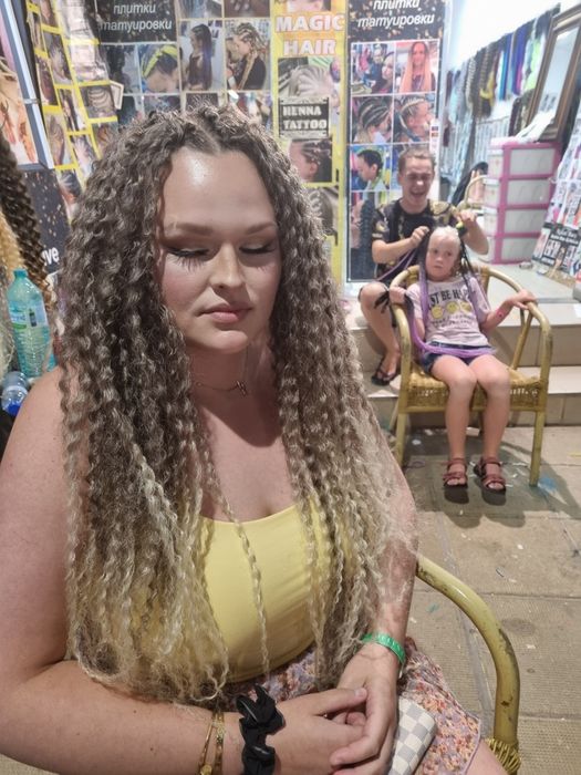 Разпродажба ,поставяне на Афро къдрици ,туистери ,синегалски плитки