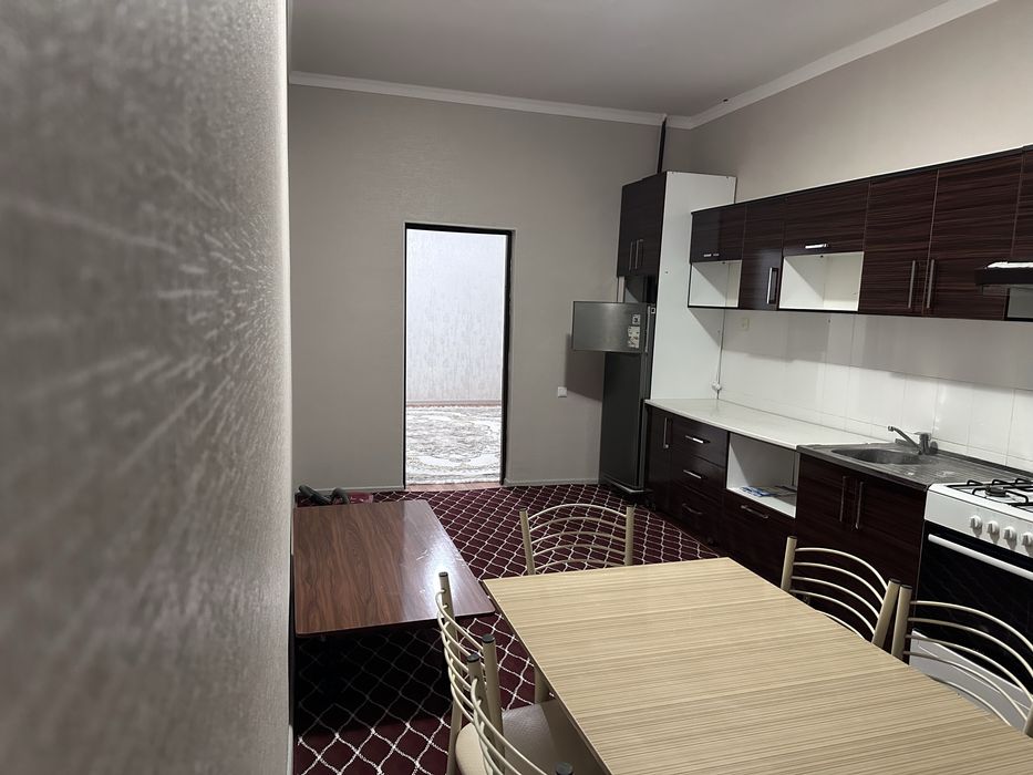 Квартира сотилади