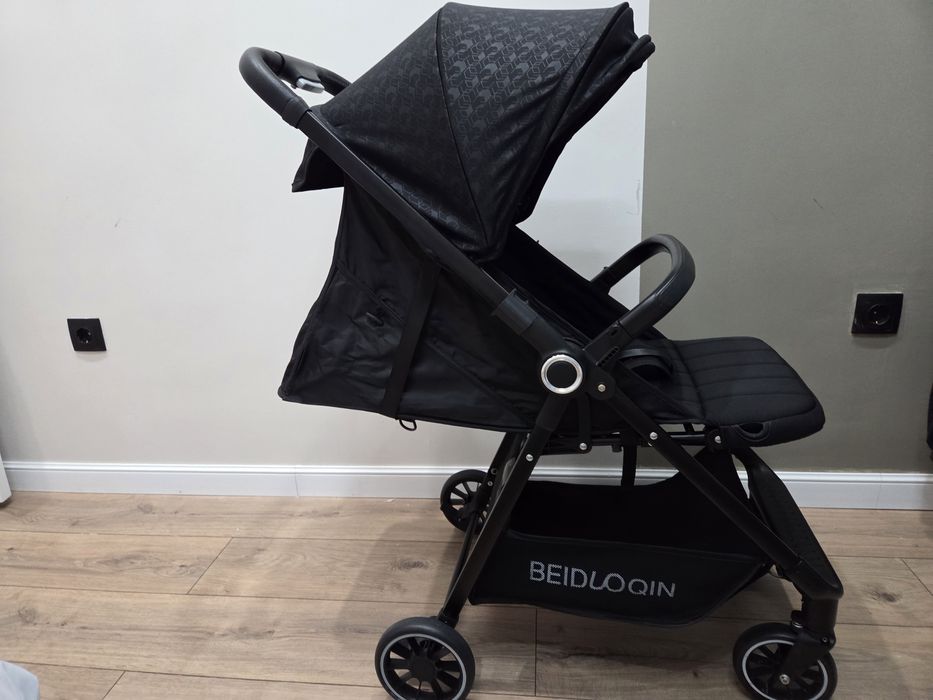 Коляска с перекидной ручкой