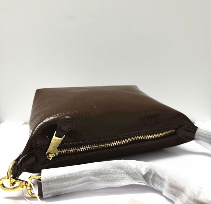 Сумочка лаковая кожа