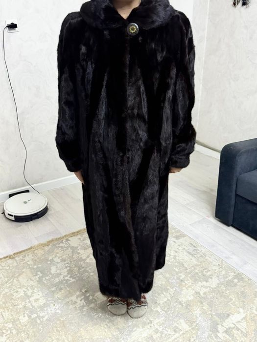 Норковая шуба срочно