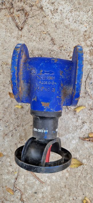 Продам задвижки Д 50-65