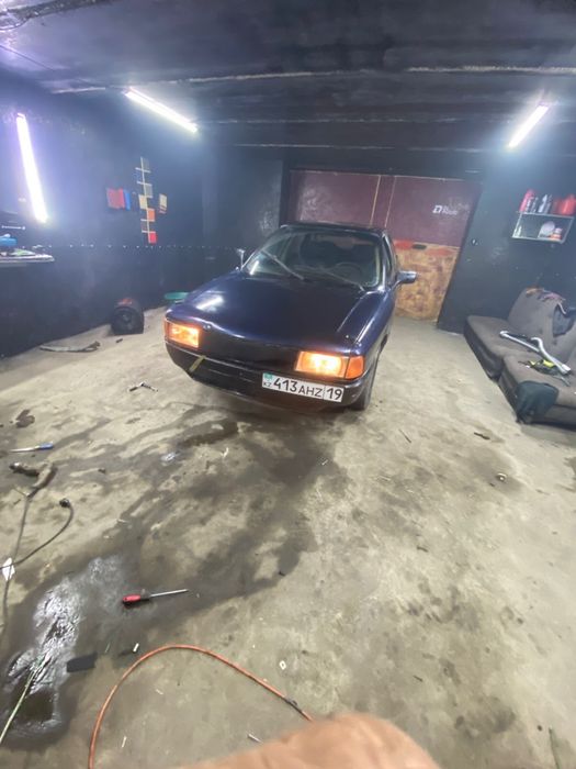 Продам машину Ауди 80