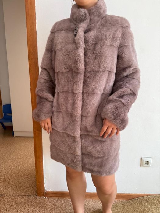 Продам норковую шубу