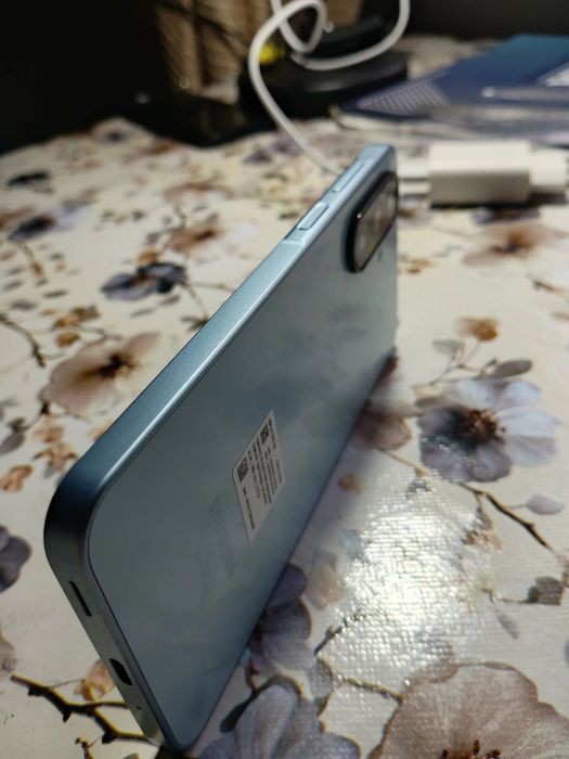 Samsung Galaxy A17 6GB 128GB, 6.7” 90Гц экран