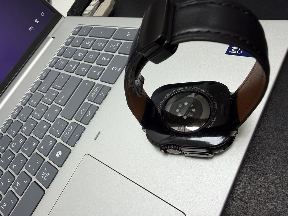 Apple Watch Ultra 2 49mm Titanium