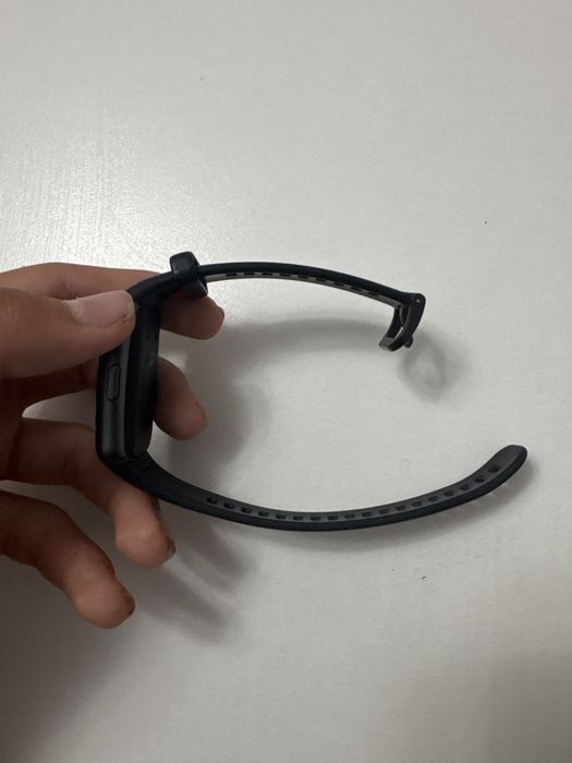 Электроный часы Хуавей Бент 6