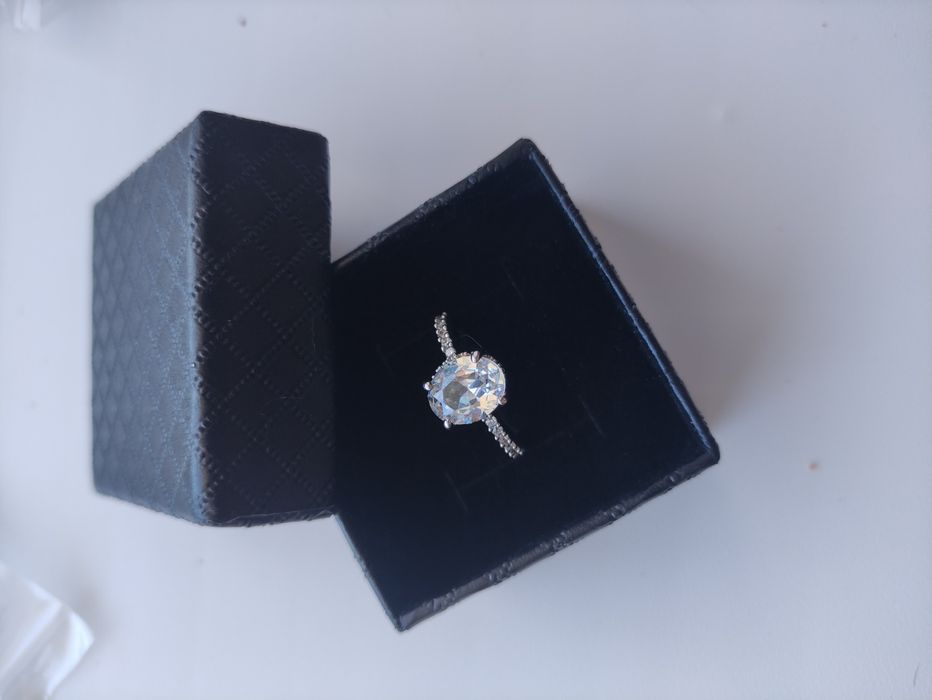 Продам серебряные кольца