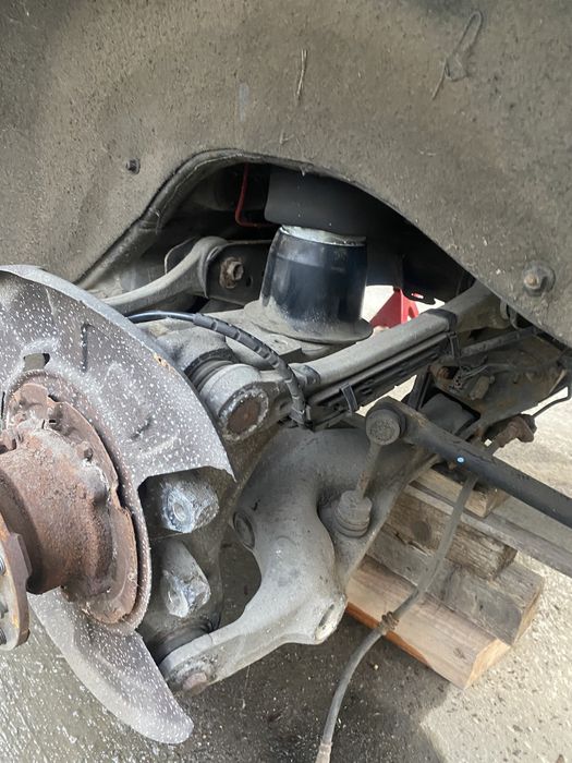 Fuzetă  stânga  spate BMW X5 F15