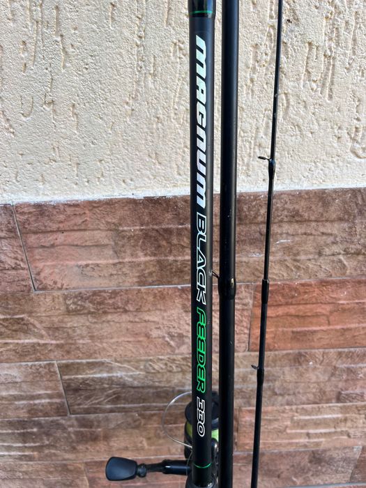 Black magnum feeder bat pescuit