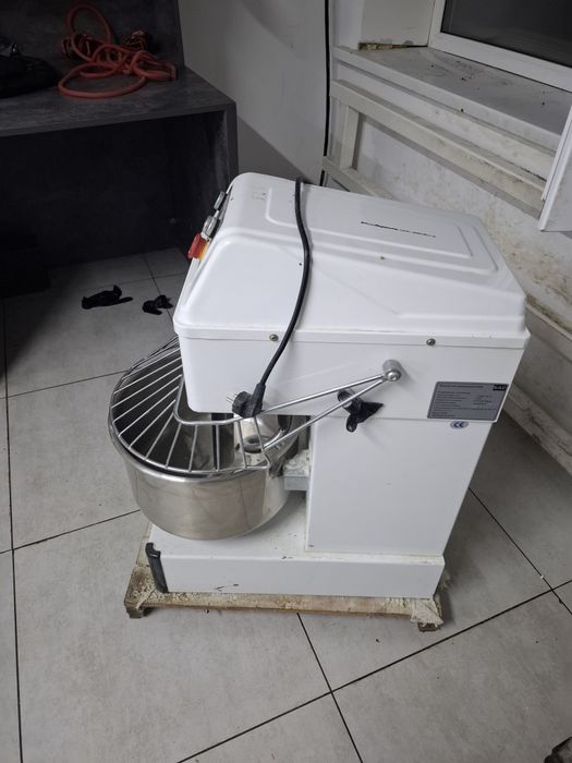 Тестомес для кухни