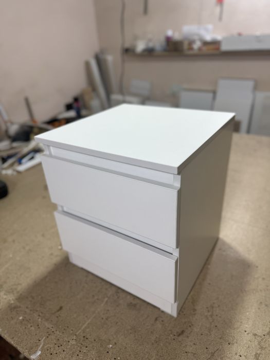 Tumba . Ishlab chiqaruvchidan