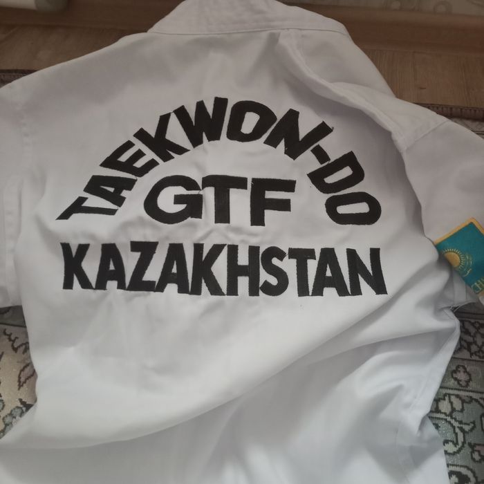 Кимоно таеквондо.