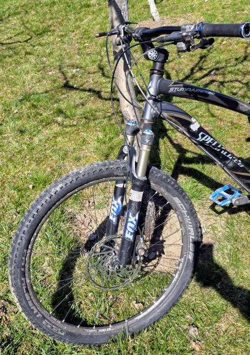 Specialised stump jumper full suspention