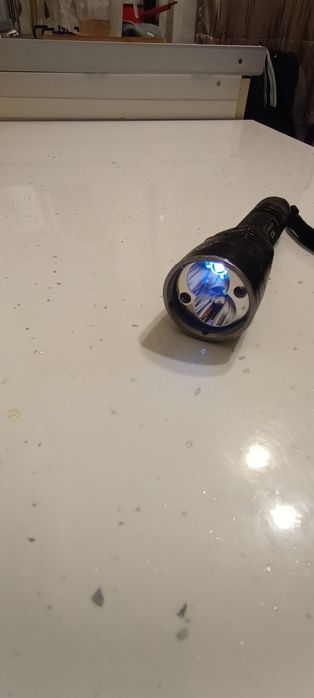 Lanterna tactica Nitecore Chameleon CU 6