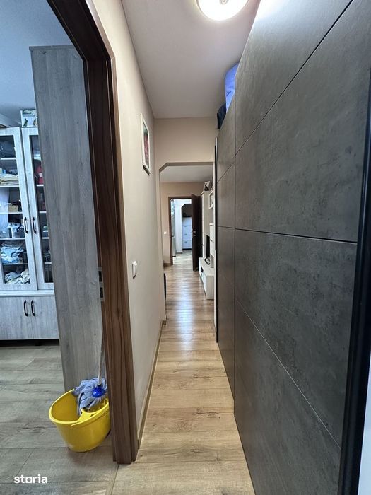 Apartament cu 4 camere, renovat complet