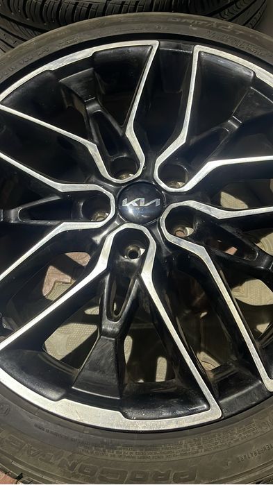 KIA К5 NLINE Диски шинами
