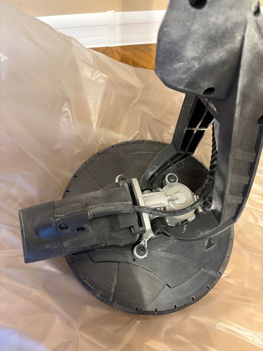 Slefuitor pereti de tip girafa folosit odata