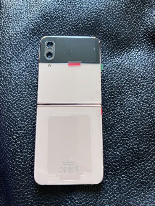 Telefon Samsung flip 4