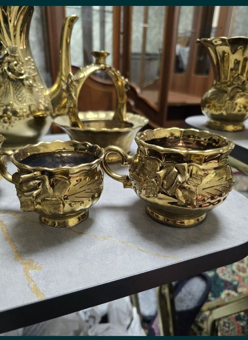 посуда золотая новая