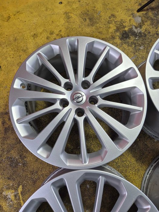 Jante Aliaj 5x115 18'' OEM GM Opel Insignia Astra J Zafira 8.5J ET 49