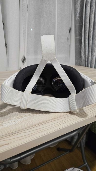 Vand ochelari VR Meta Quest 3S inca in garantie