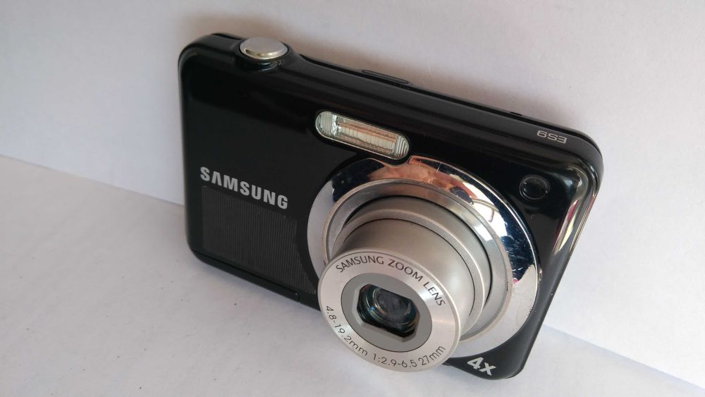 Фотоаппарат Samsung ES9
