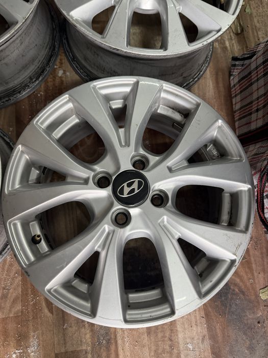 Продам диски на 15