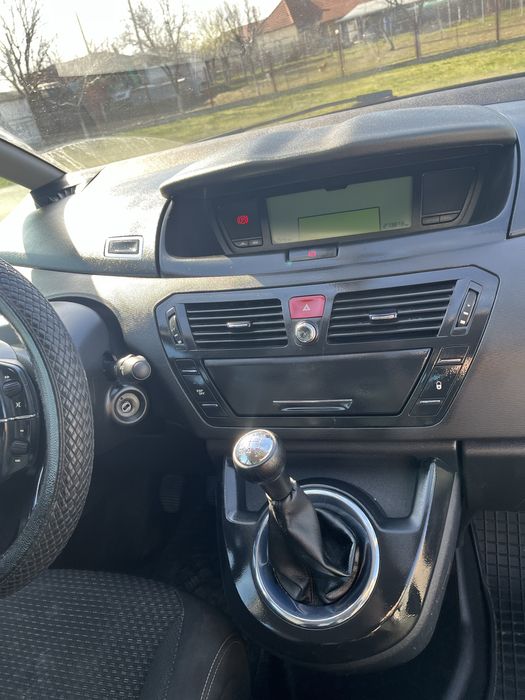 CITROËN C4 Grand Picasso 2010 — imagine 4