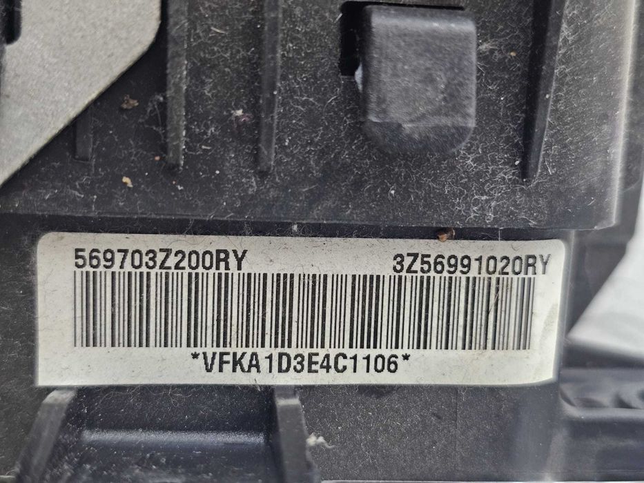 Airbag genunchi șofer Hyundai i40 VF 2013 1.7 CRDi Cod OEM: 569703Z200RY, 3Z56991020RY (5E3)