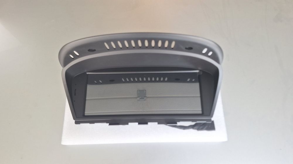 Navigație Android BMW E90 / E60 - 4+64GB SIM 4G -CarPlay- Android Auto