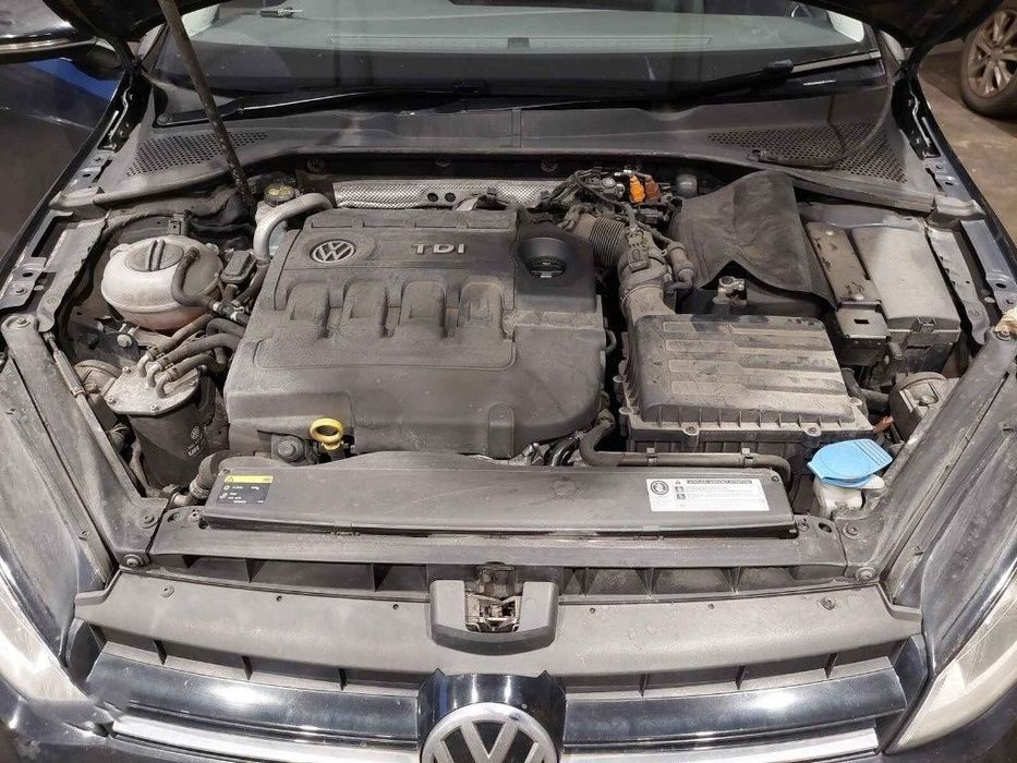 Pompa injectie Volkswagen Golf 7 2014 HATCHBACK 1.6 TDI CLHA